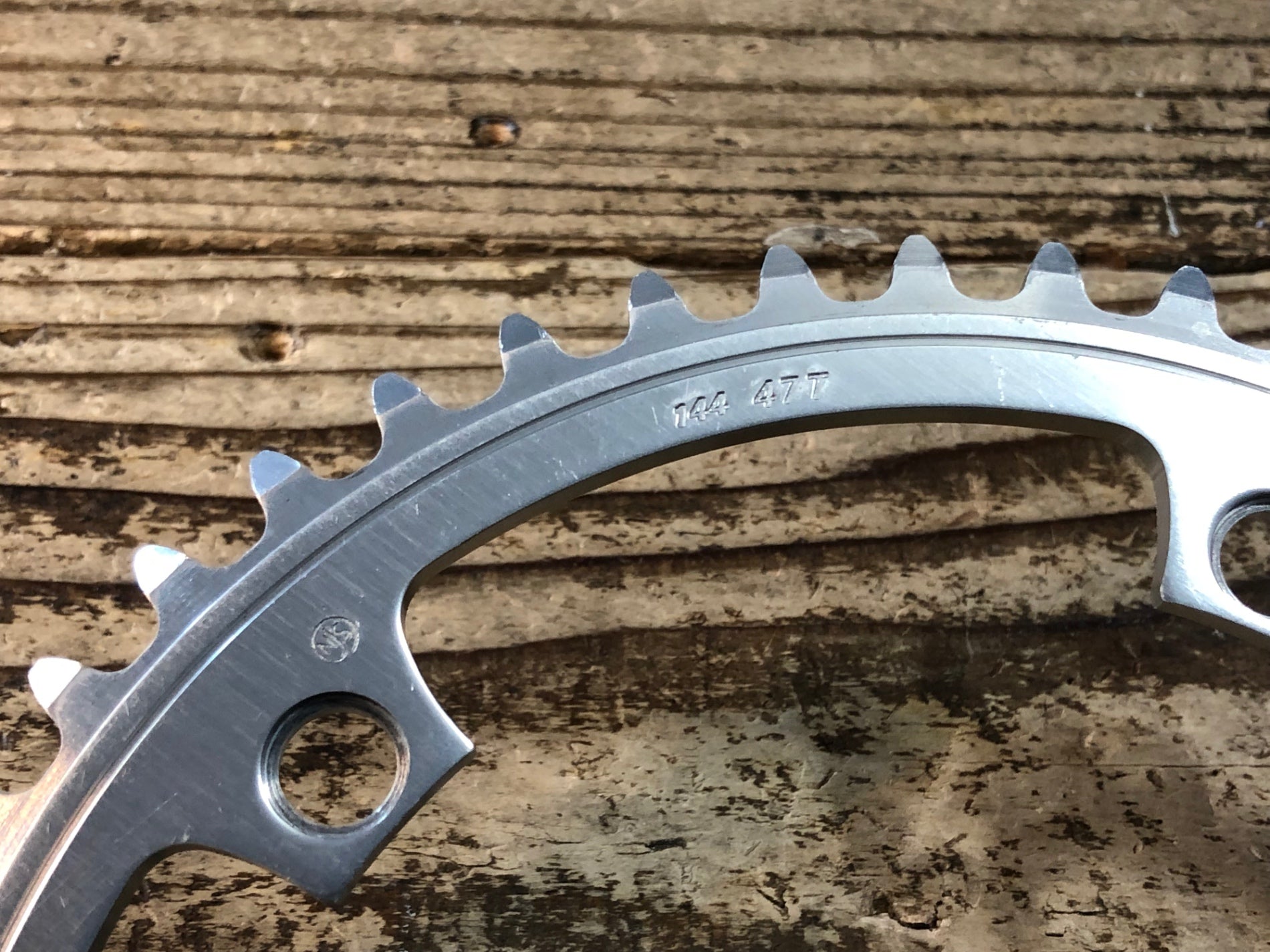 JY173 スギノ SUGINO 75 チェーンリング 厚歯 47T 144PCD NJS – BICI