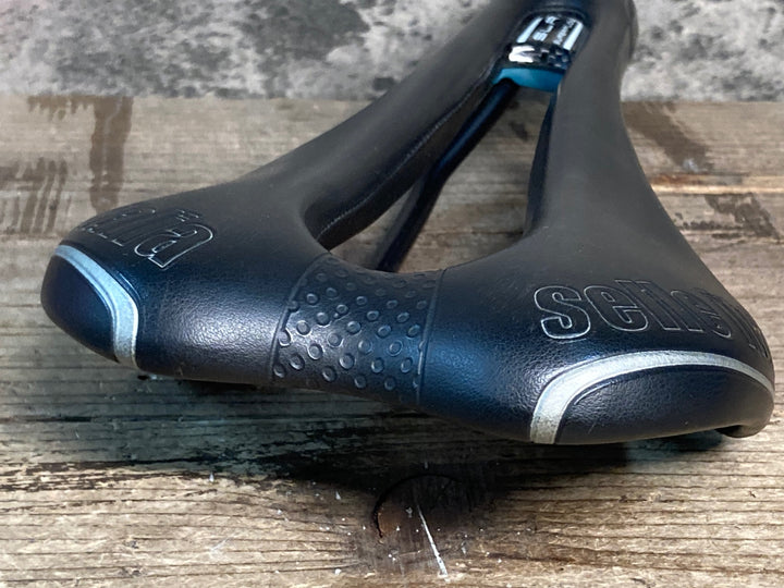 JL142 セライタリア Selle Italia SLR Superflow サドル 黒 MANGANESEレール