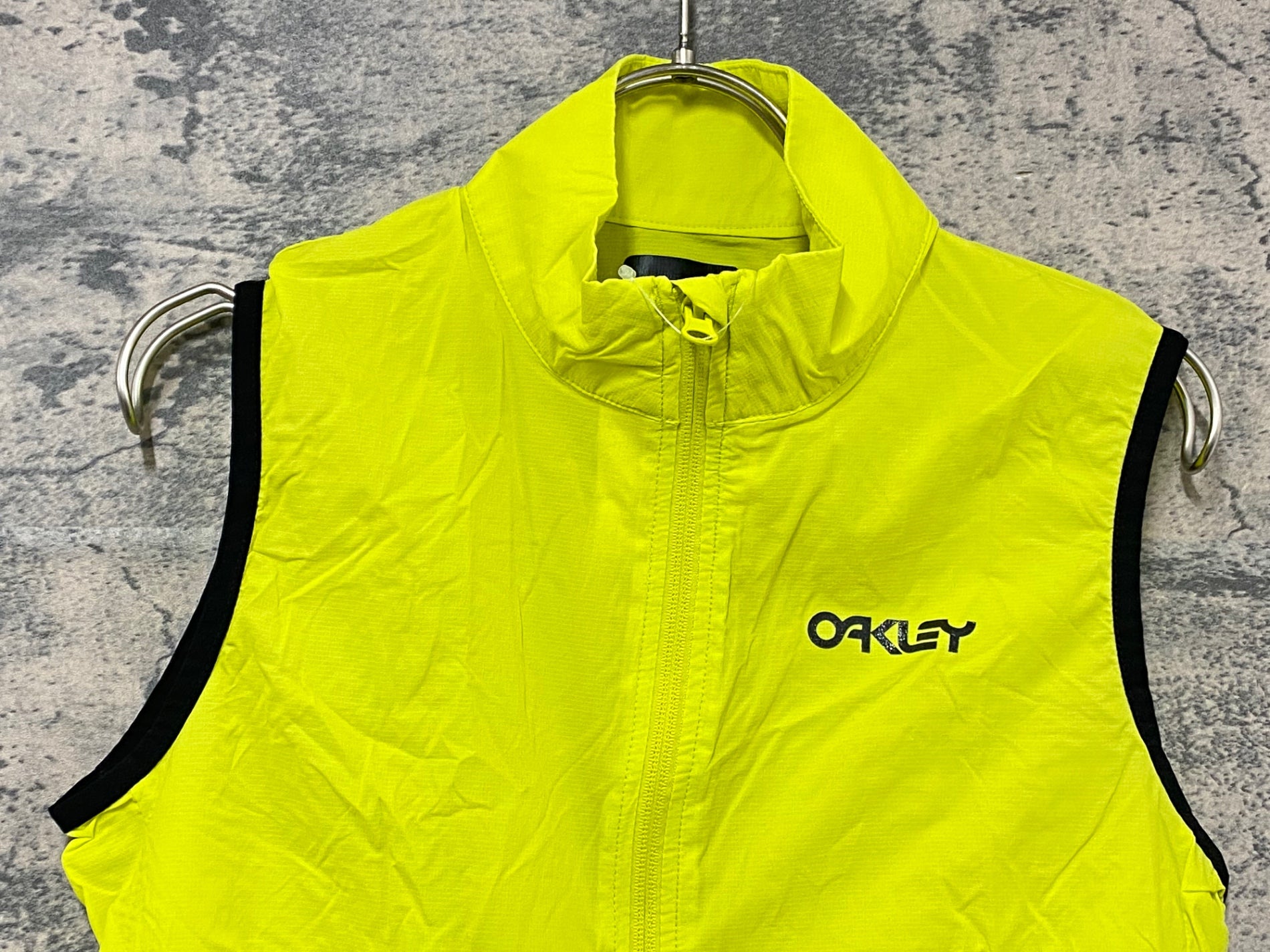 JY861 オークリー OAKLEY Regular FIT ジレ サイクルベスト 黃 M