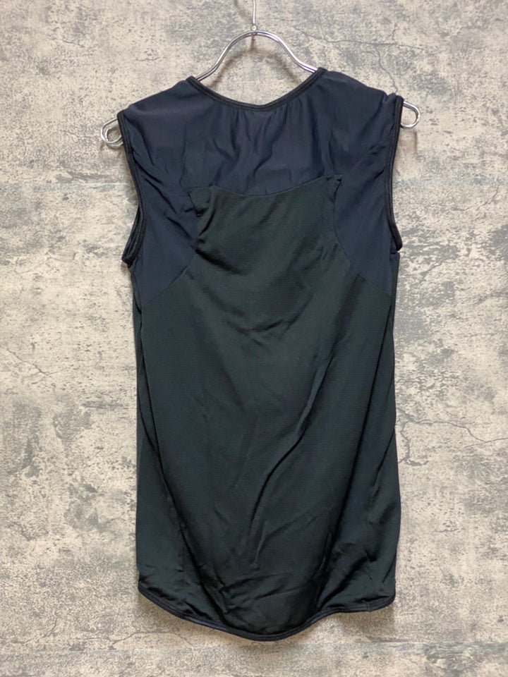 JQ350 アソス ASSOS Body Insulator ベースレイヤー 黒 M