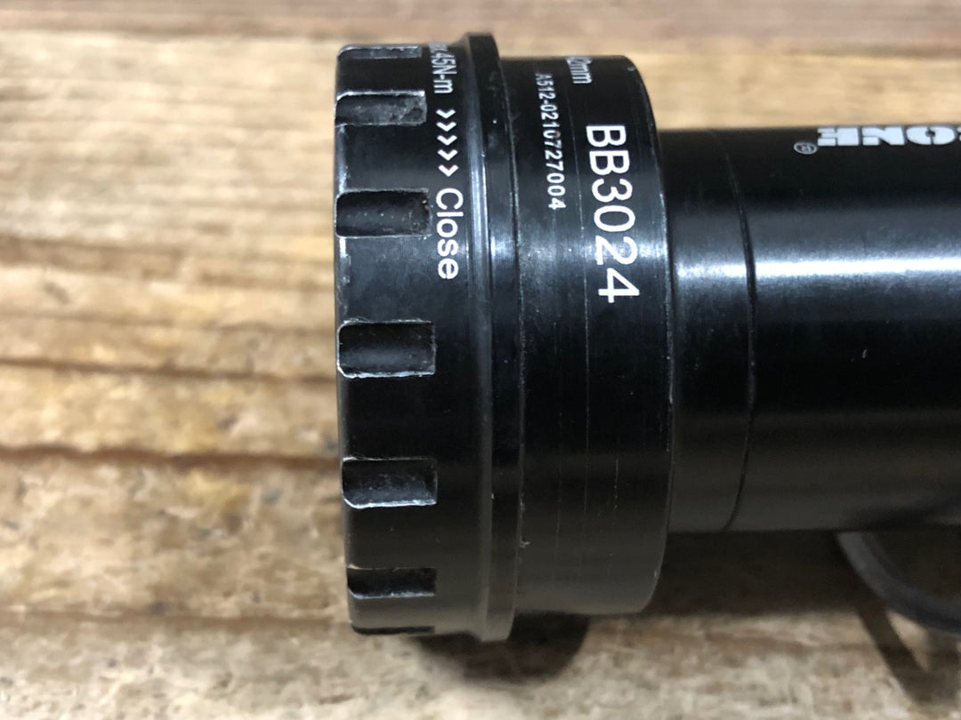 KI444 ウィッシュボーン WISHBONE BB3024 Ceramic ボトムブラケット