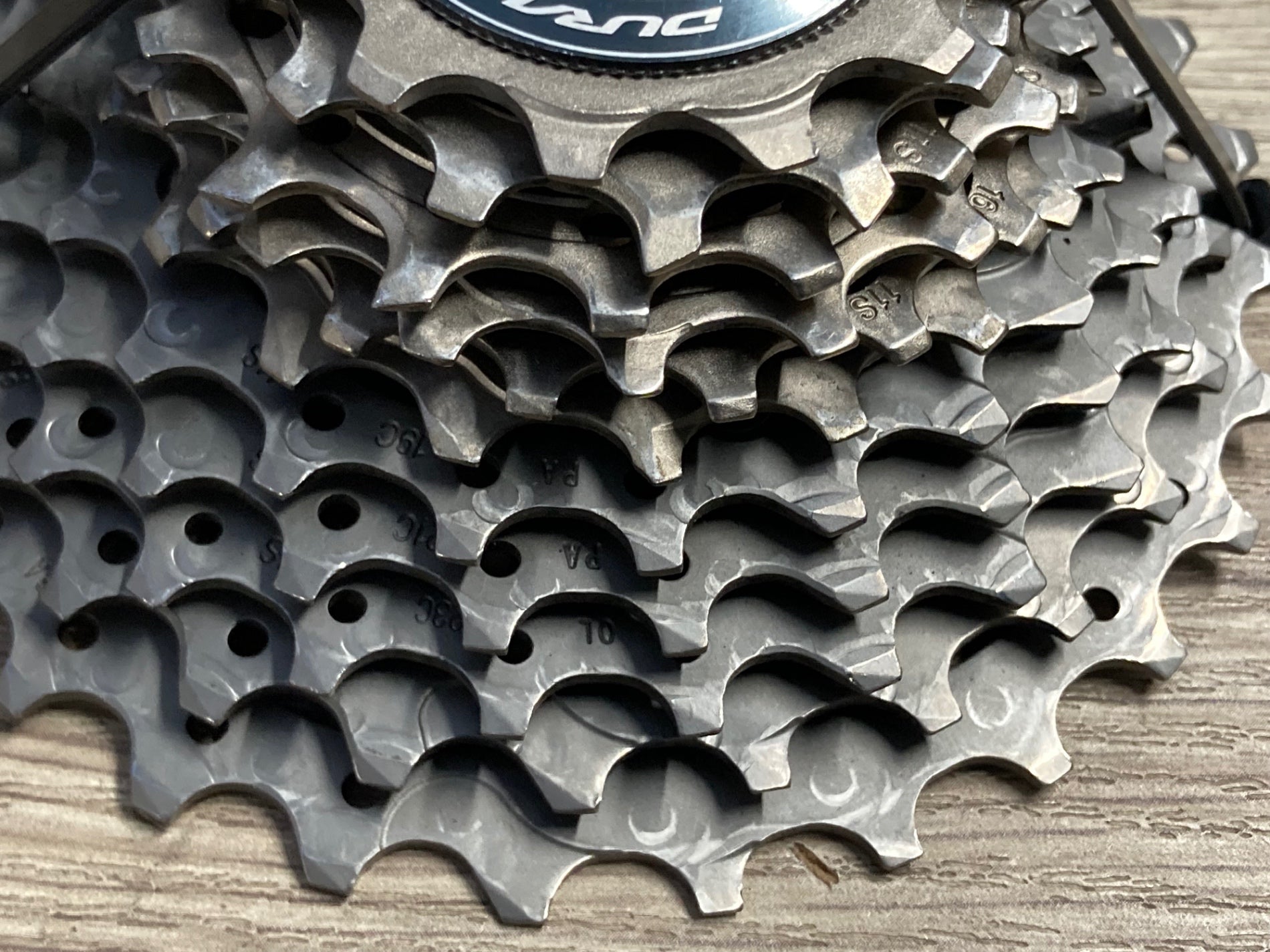 KI580 シマノ SHIMANO デュラエース DURA-ACE CS-R9100 スプロケット