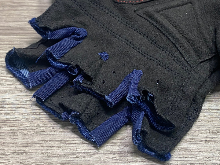 JN363 GripGrab 指切り グローブ 紺 黒 M