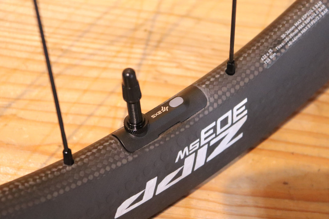 未走行 センサーモデル ジップ ZIPP 303 SW DISC シマノ 11S/12S 25㎜ フックレス カーボン チューブレス ロードバイク ホイールセット 【広島店】