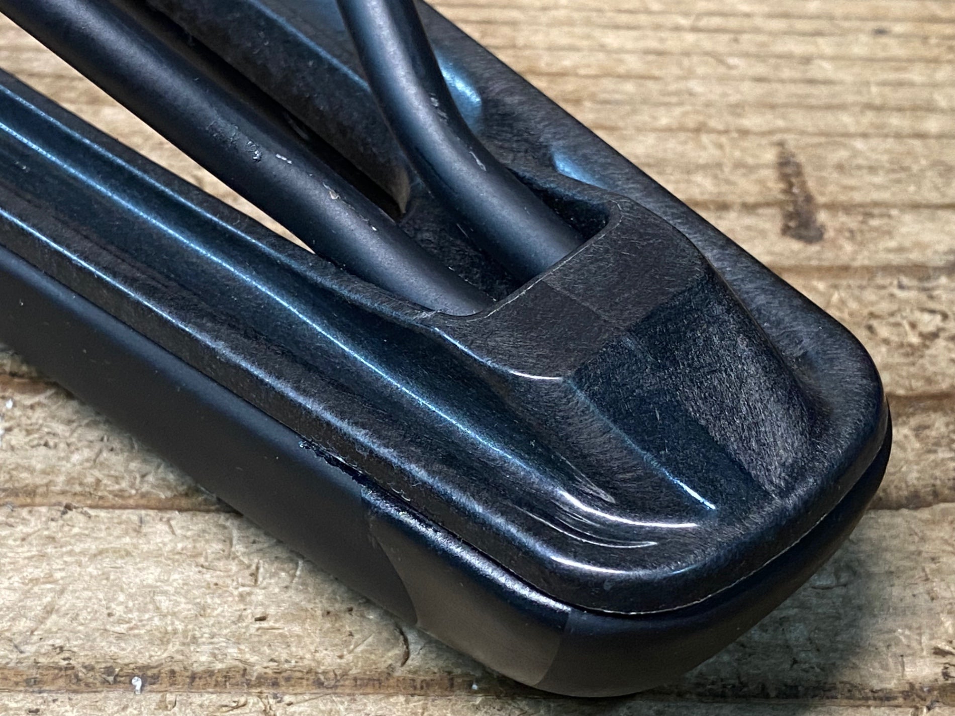 JP075 シマノ SHIMANO PRO AEROFUEL サドル 黒 142mm – BICI AMORE