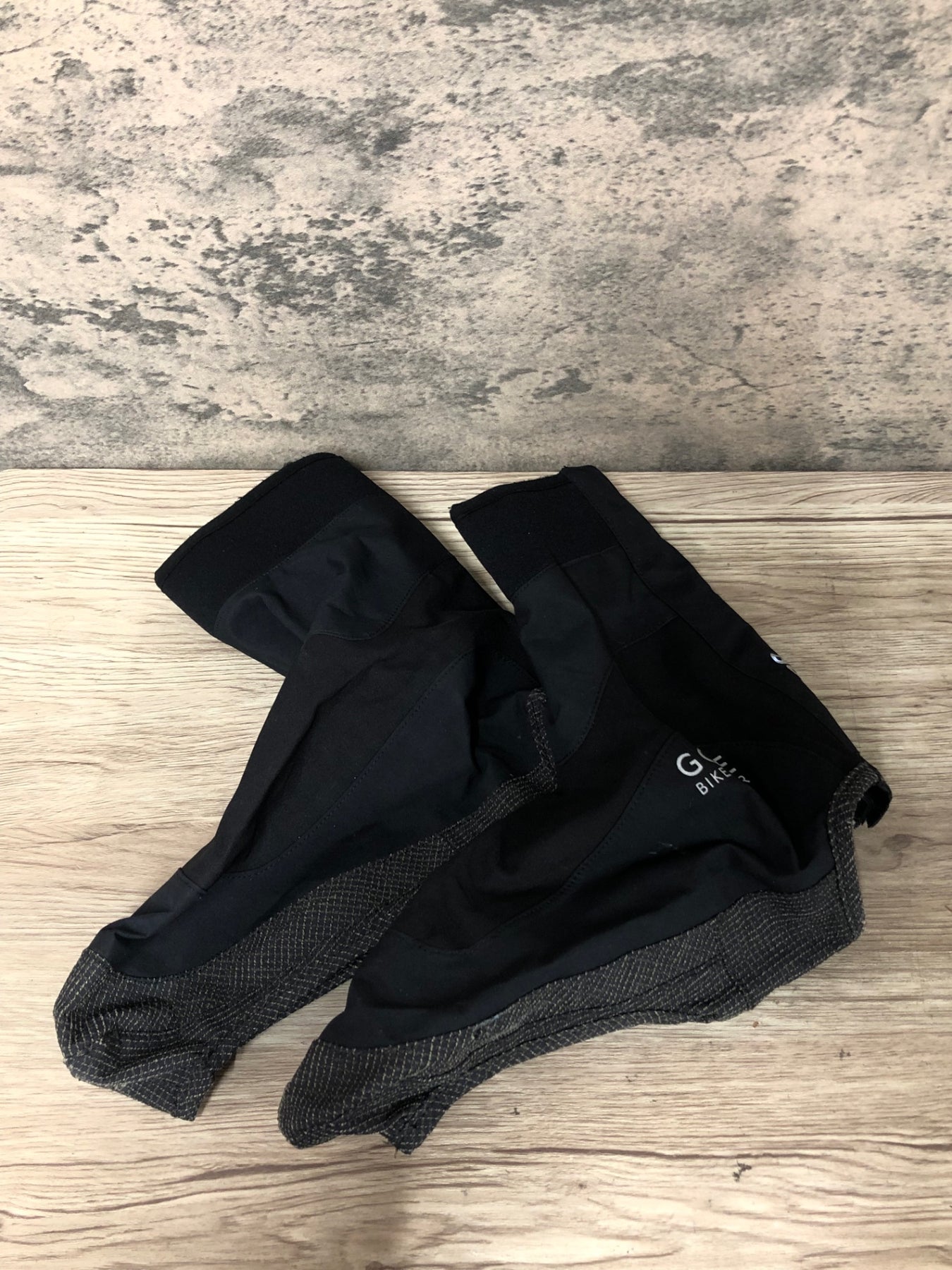 JS668 GORE BIKE WEAR GORE-TEX シューズカバー 黒 EU 39-41 M – BICI