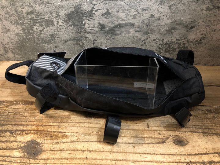 KE577 ジャックウルフスキン Jack Wolfskin トップチューブフレームバッグ ブラック