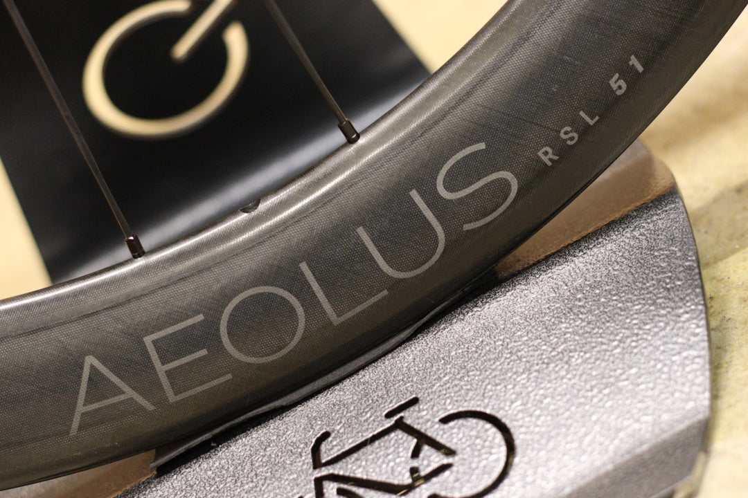 ボントレガー BONTRAGER アイオロス AEOLUS RSL51 カーボン チューブレスレディ シマノ 11/12S 【立川店】