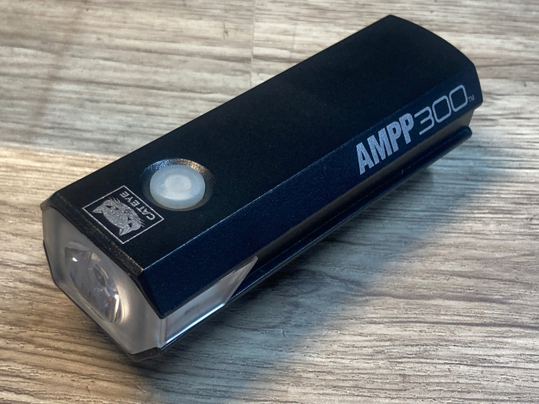 JK869 キャットアイ CATEYE アンプ AMPP 300 フロントライト 点灯確認済み