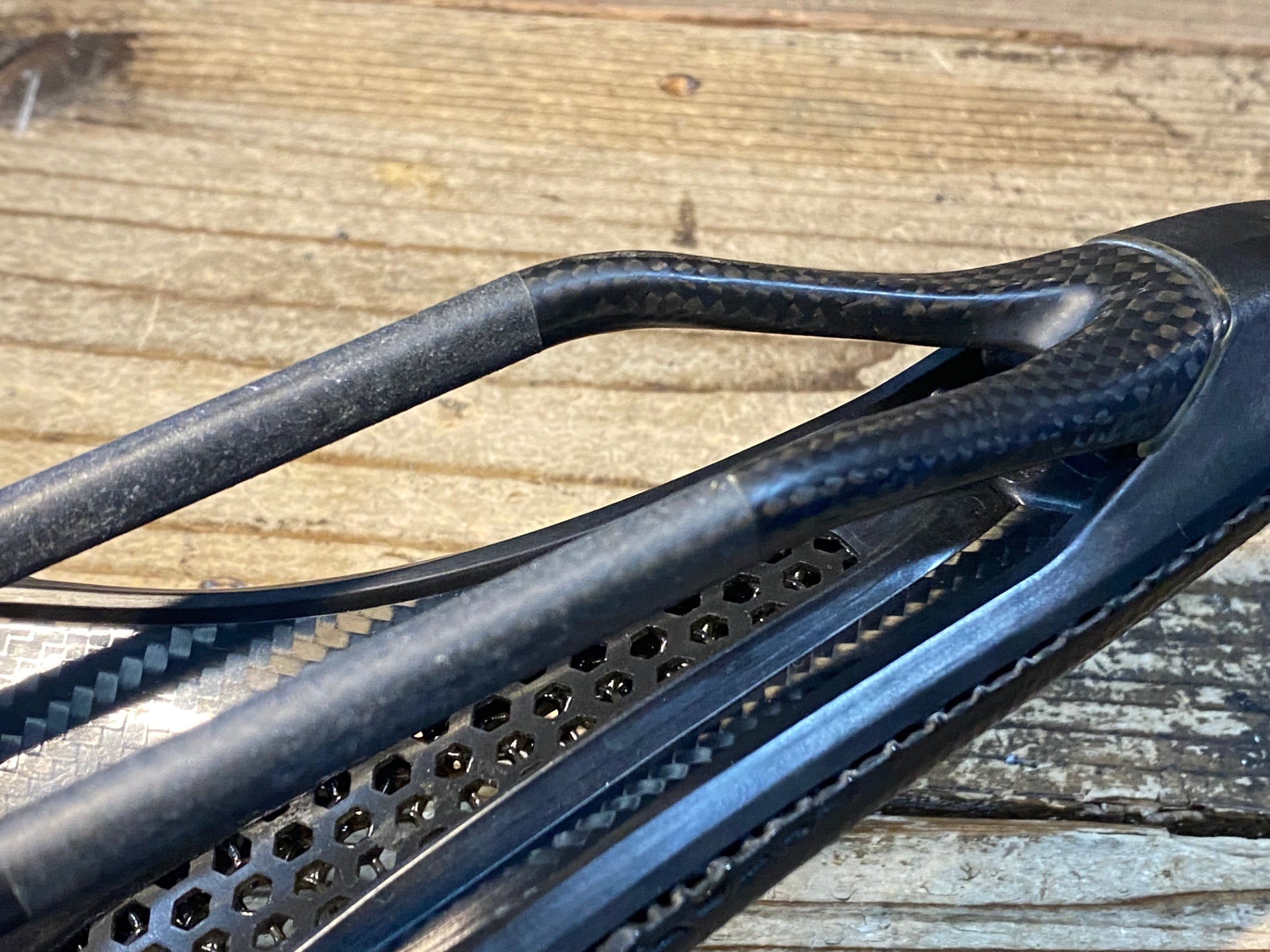 JX684 スペシャライズド SPECIALIZED S-WORKS ROMIN EVO MIRROR サドル