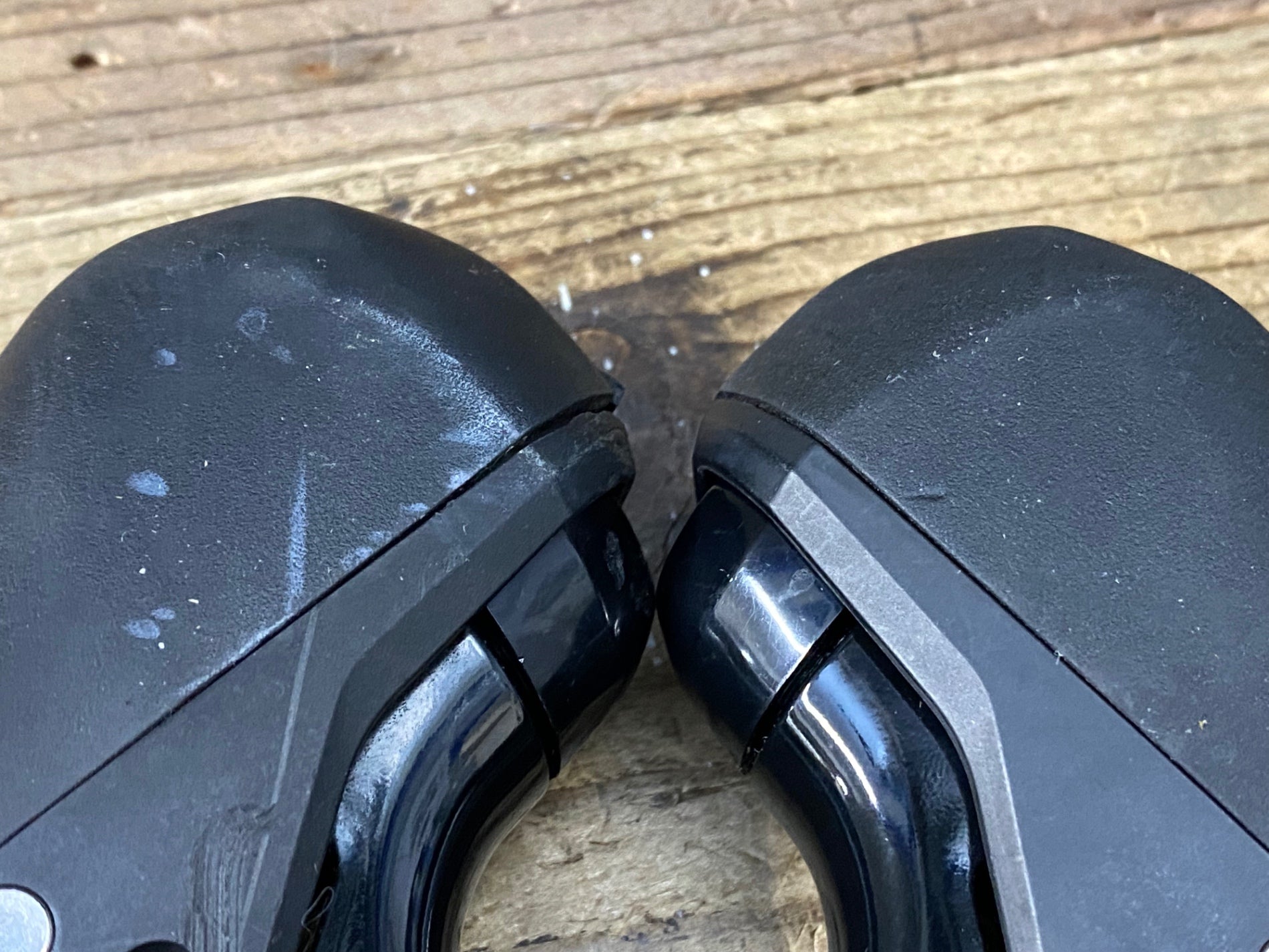 JZ032 シマノ SHIMANO 105 ST-R7020 STIレバー セット 2x11S 油圧