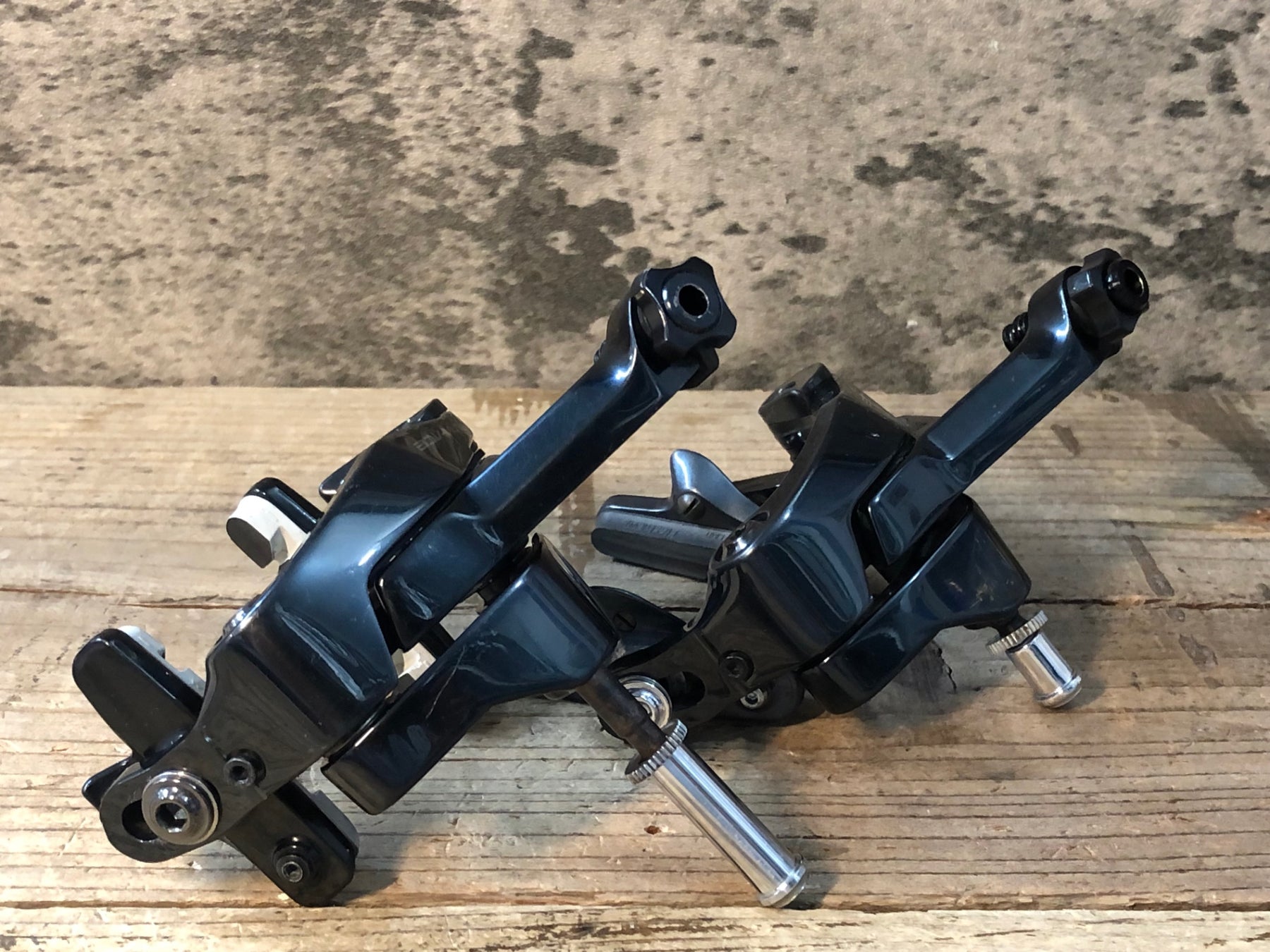 JP469 シマノ SHIMANO デュラエース DURA-ACE BR-R9100 キャリパー