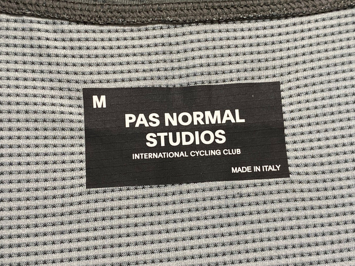 KH665 パスノーマルスタジオ PAS NORMAL STUDIOS Mechanism 半袖 サイクルジャージ カーキ M