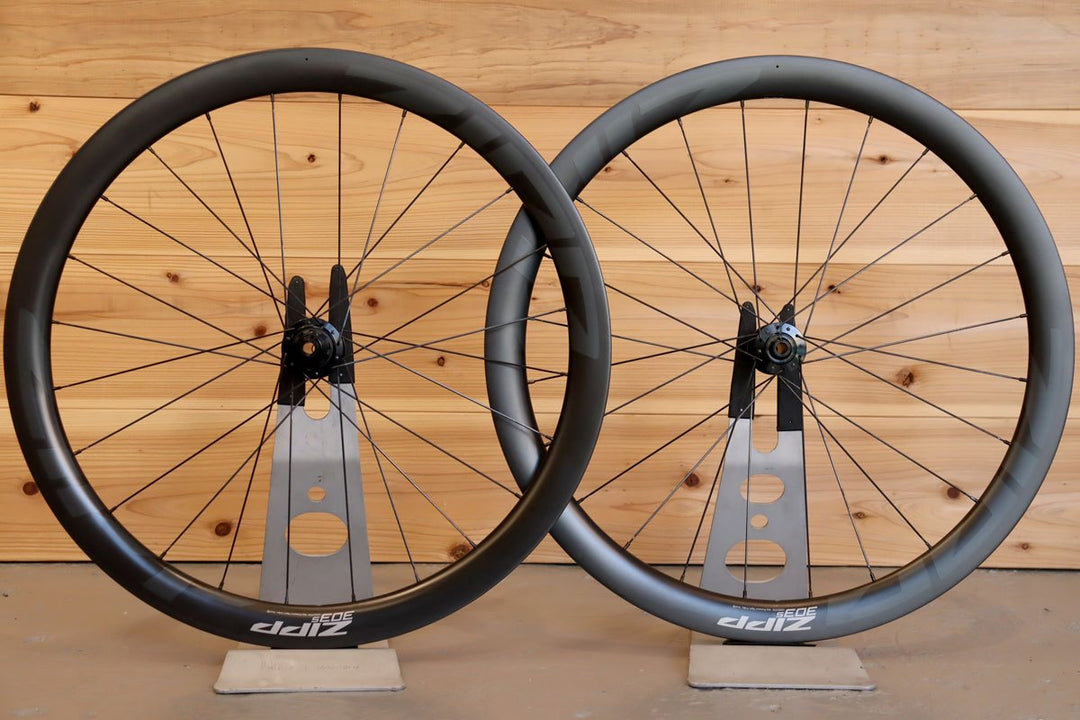 ジップ ZIPP 303S Disc フックレス カーボン クリンチャー チューブレスレディ ディスク ホイールセット スラムXDR 【千葉店】