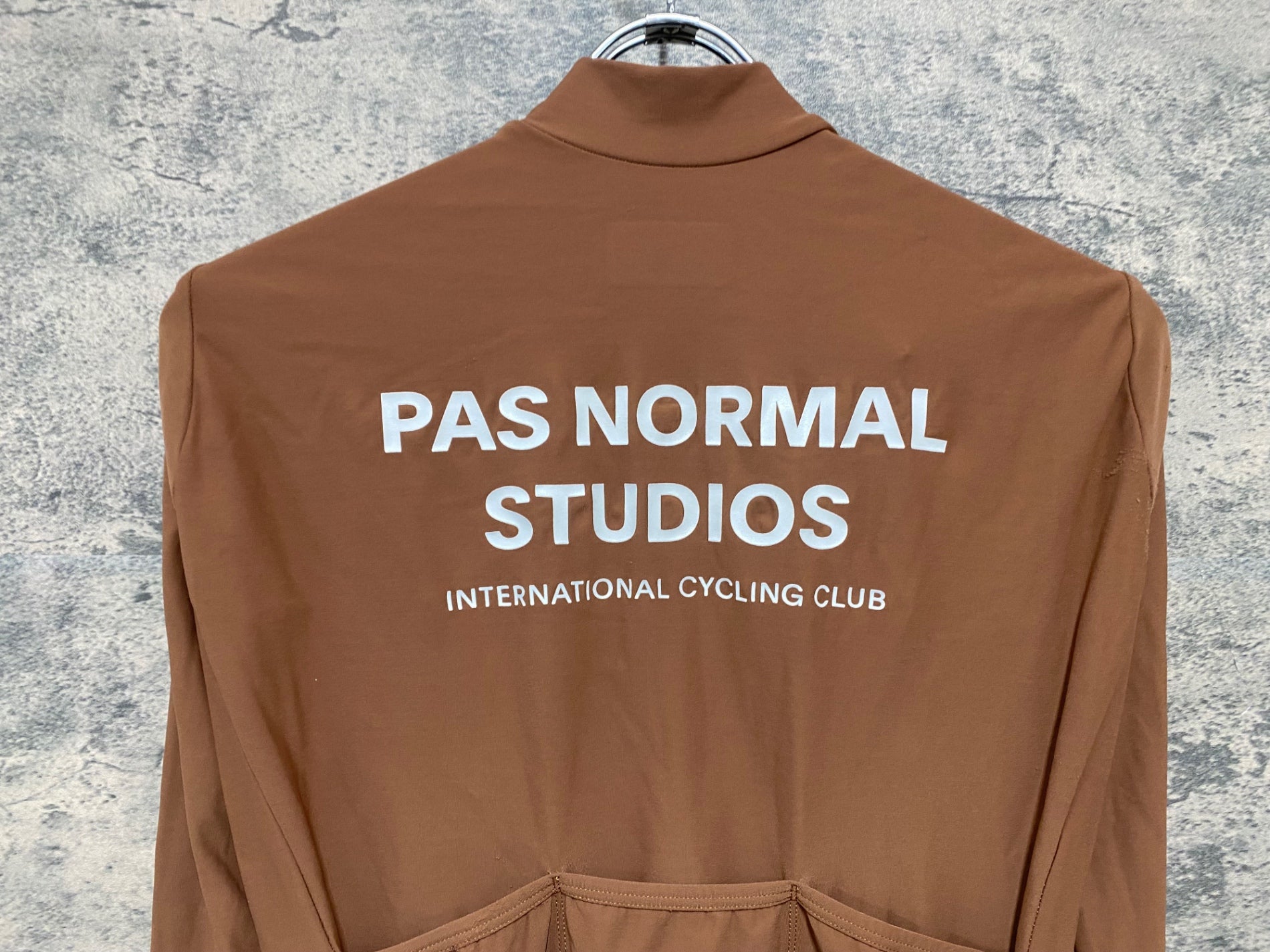 JW572 パスノーマルスタジオ PAS NORMAL STUDIOS 長袖 サイクル