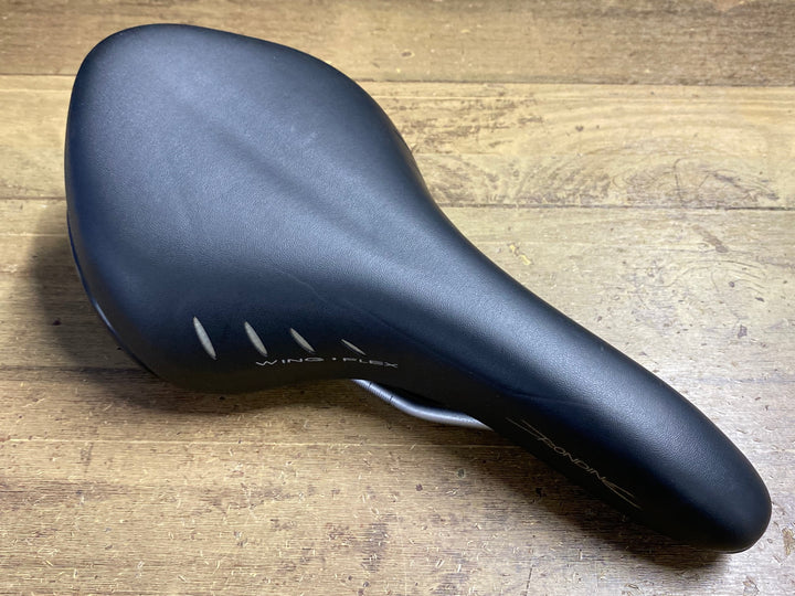 KK071 フィジーク Fizik RONDINE サドル MANGANESEレール 黒