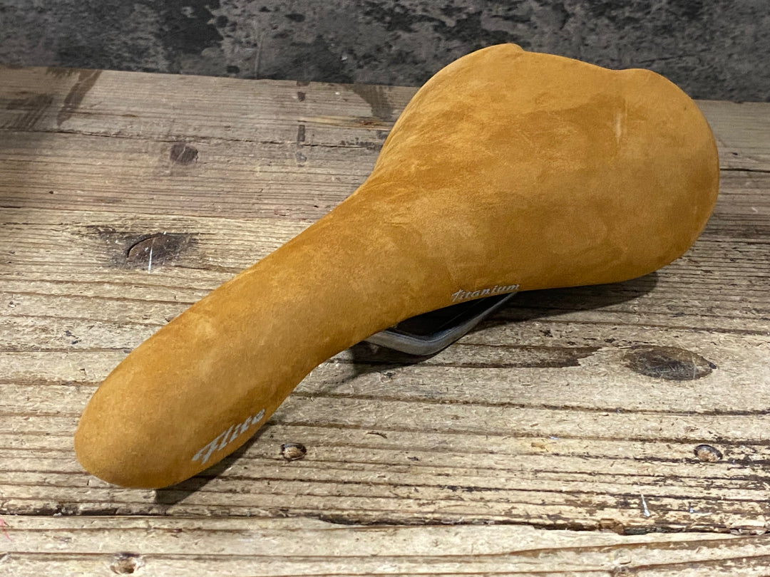 KG590 セライタリア selle ITALIA Flite TITANIUM L1 サドル 茶 チタンレール 143mm