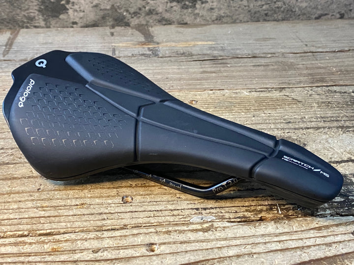 JU473 プロロゴ prologo SCRATCH M5 サドル 黒 Pro T 2.0レール