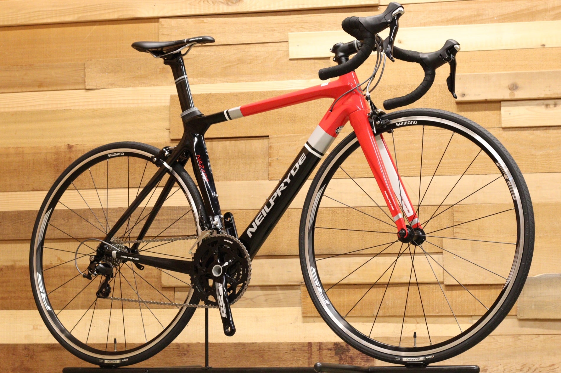 未走行車 ニールプライド NEILPRYDE ナザレ NAZARE 2016 Sサイズ