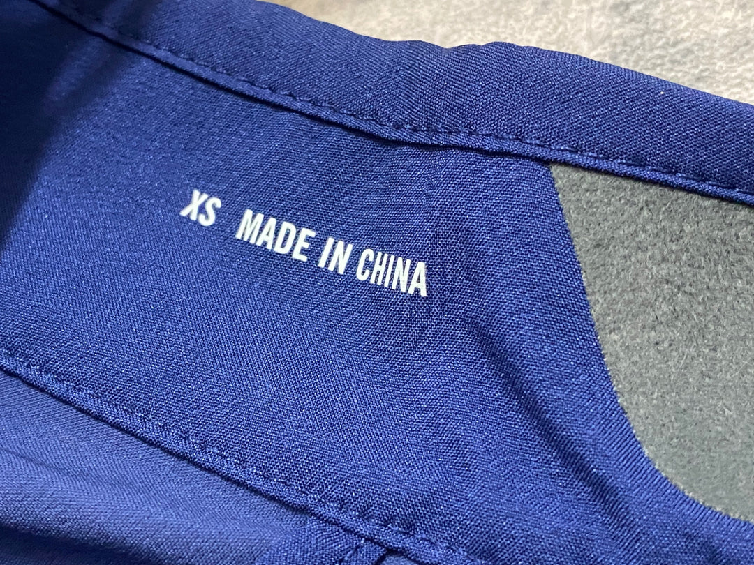 JN310 ラファ Rapha CLASSIC GILET サイクルベスト ジレ 紺 XS 汚れ、一部劣化