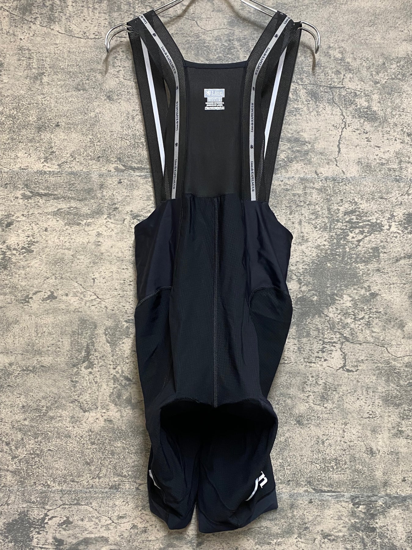 2枚セット 美品 Mサイズ リオンド カペルミュール ビブショーツ 黒 サイクルビブショーツ グレーロゴ スタンダードパッド – カペル