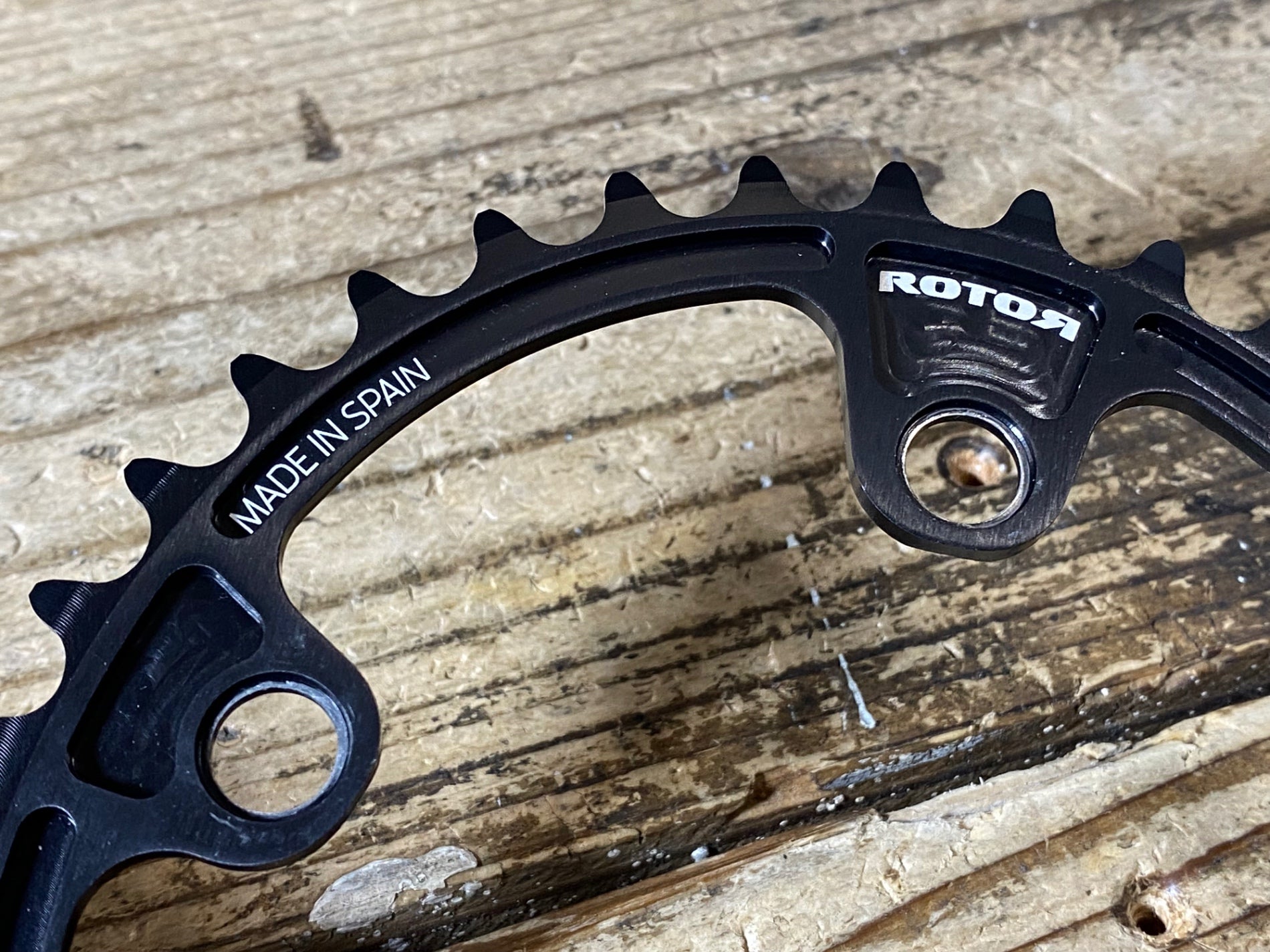 JS061 ローター ROTOR QRINGS インナー 楕円チェーンリング 39T 11S