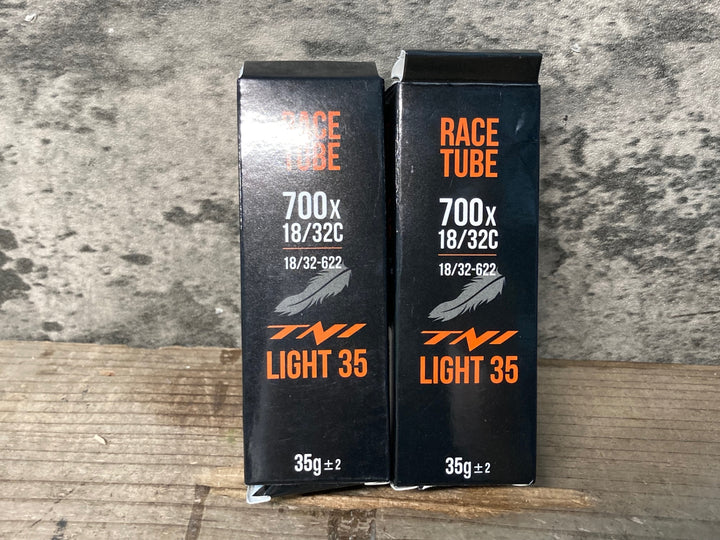 JB423 TNi LIGHT35チューブ 700x18/32C バルブ長65mm 2本セット