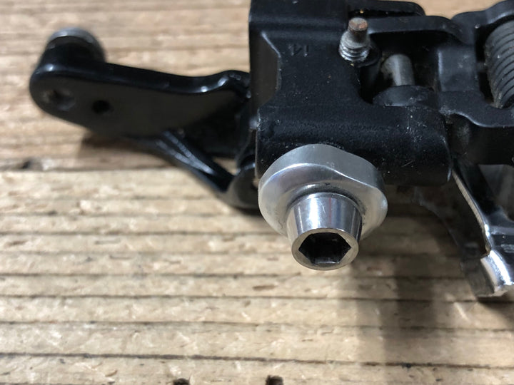 JW961 シマノ SHIMANO 105 FD-5800 フロントディレイラー 直付 2s