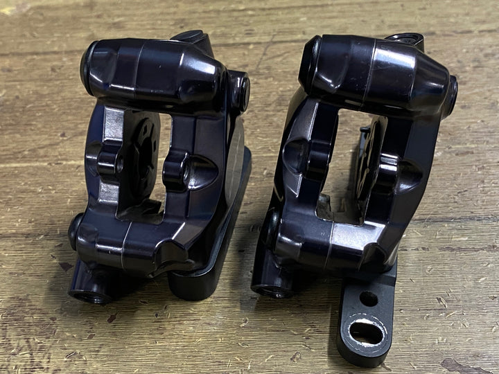 KP646 シマノ SHIMANO GRX BR-RX820 ディスクブレーキ キャリパー セット 油圧 ※キャップ、ブレーキパッド欠品