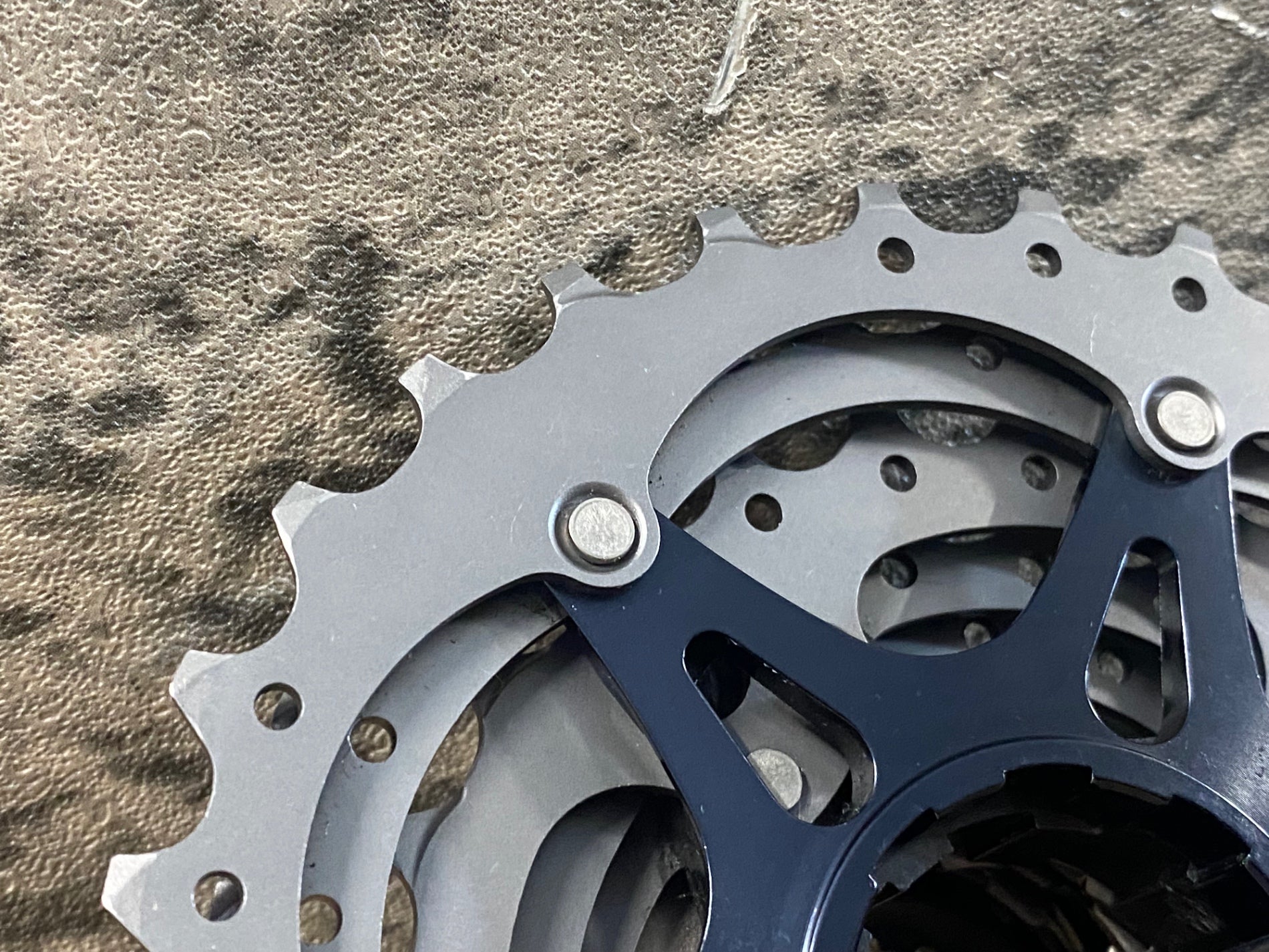 KA269 シマノ SHIMANO デュラエース DURA-ACE CS-R9100 スプロケット