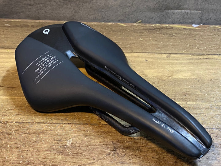 JT286 プロロゴ prologo ナゴ NAGO R4 PAS Nack サドル 黒 カーボンレール 147mm