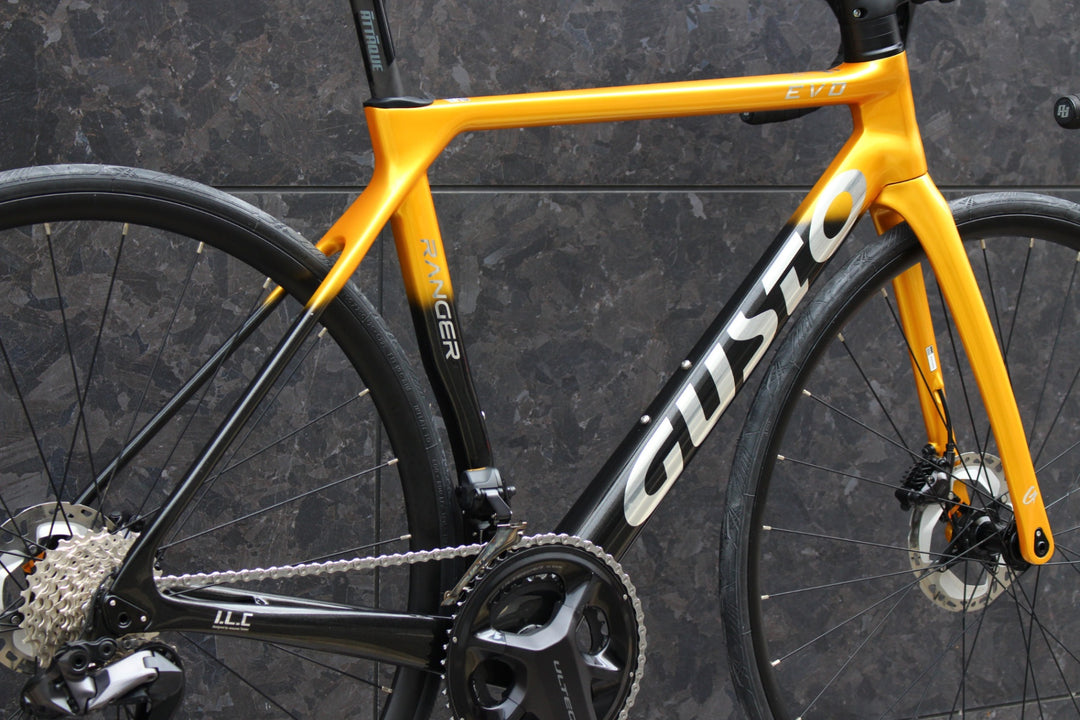 グスト GUSTO レンジャーエボ RANGER EVO DB 2023 Mサイズ シマノ アルテグラ R8170 12S Di2 カーボン ロードバイク 【福岡店】
