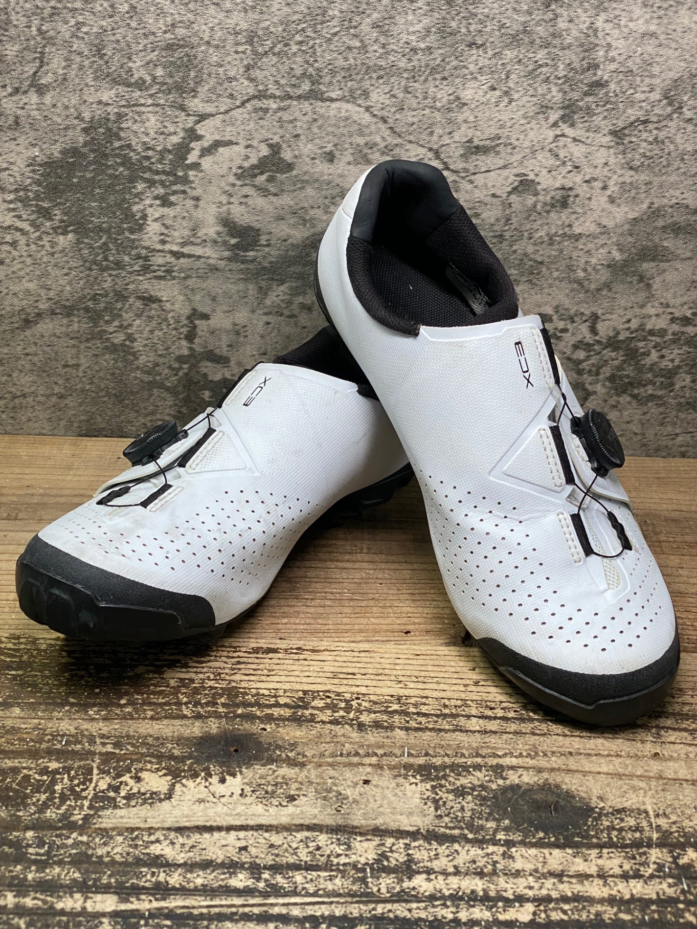 JH045 シマノ SHIMANO XC3 SH-XC300M W01 E ビンディングシューズ 2穴