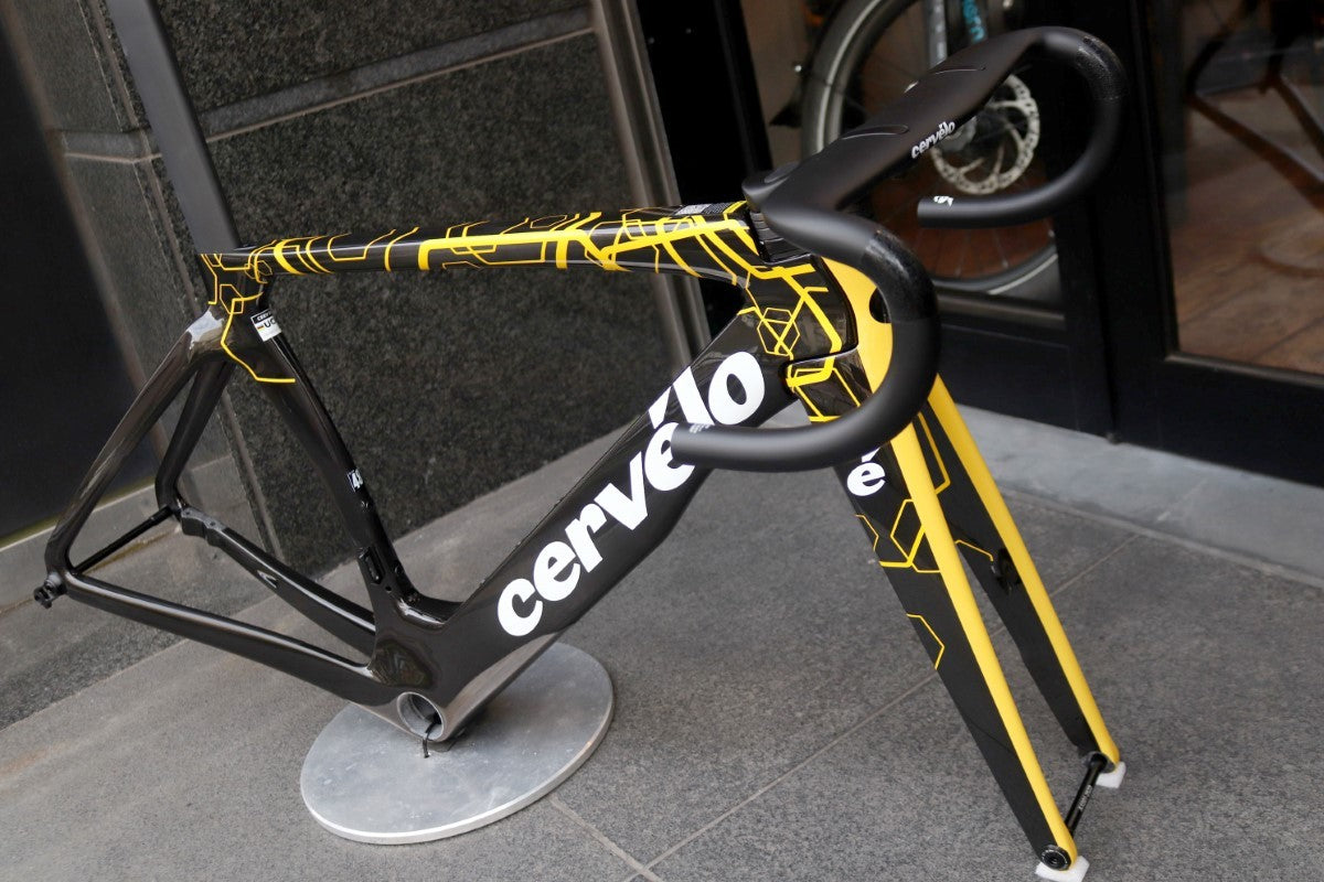 cervélo S5 ロードバイクフレームセット CERVELO】S5が60万円代で購入できる！？今は亡きホワイトロゴの型落ち