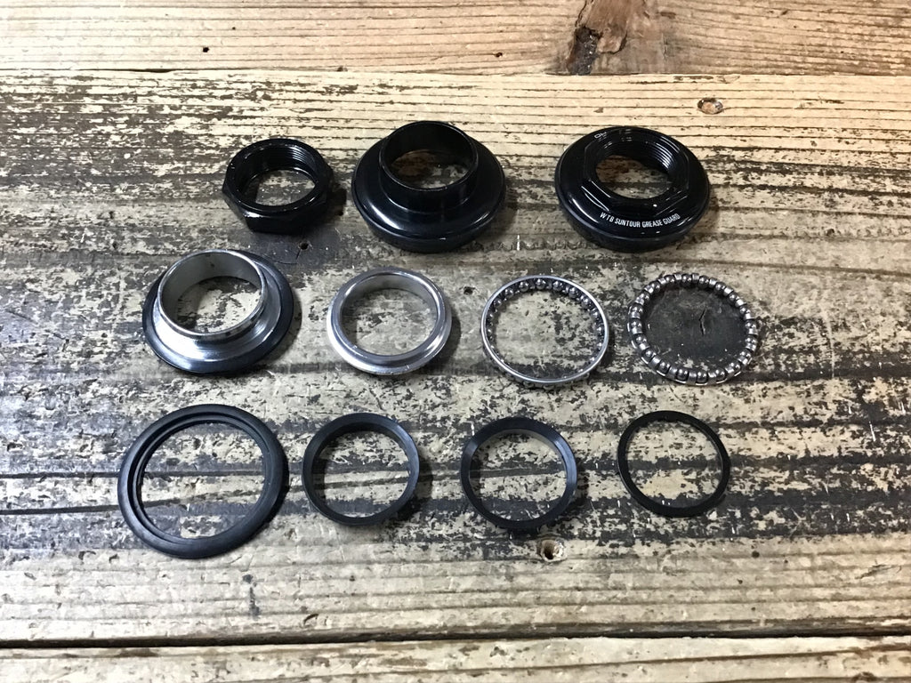 SUNTOUR SUPERBE PRO ヘッドパーツ 新品 SUNTOUR SUPERBE PRO ヘッドパーツ 新品 SUNTOUR 「サンツアー