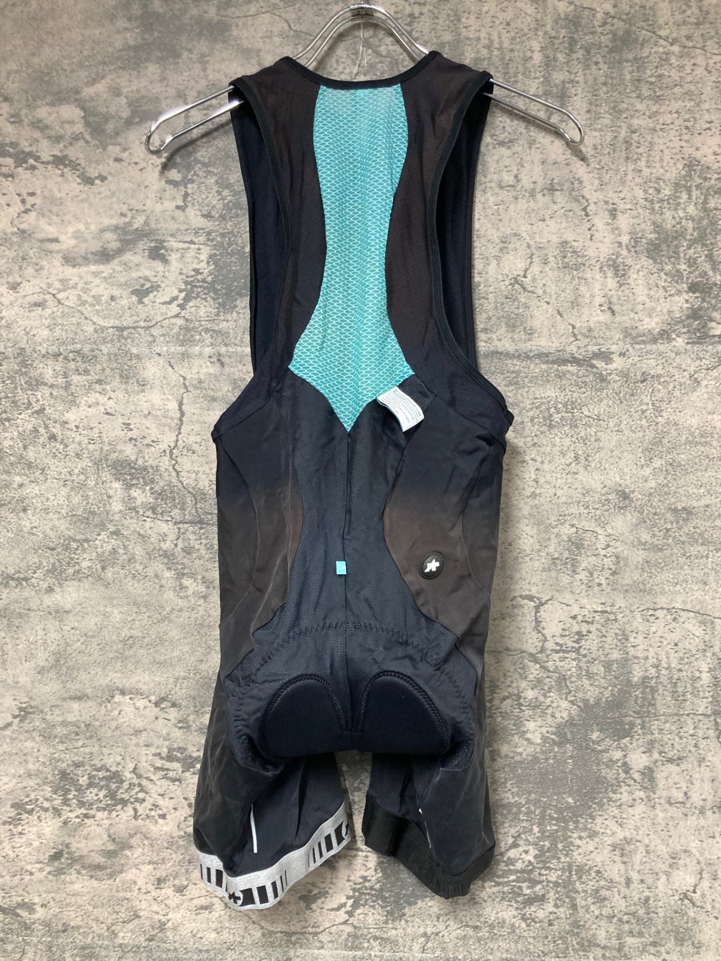 JQ955 アソス ASSOS Fi.13_S5 ビブショーツ 黒 M ※日焼け – BICI AMORE