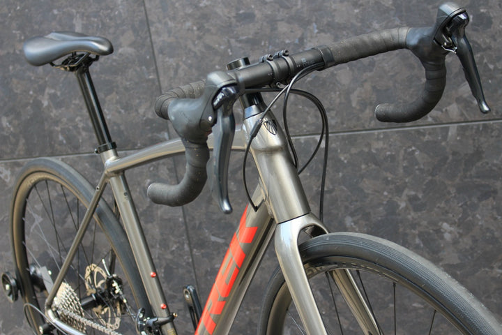 トレック TREK ドマーネ DOMANE AL3 GEN3 DISC 2023モデル 54サイズ シマノ ソラ 9S アルミ ロードバイク 機械式DISC 【福岡店】