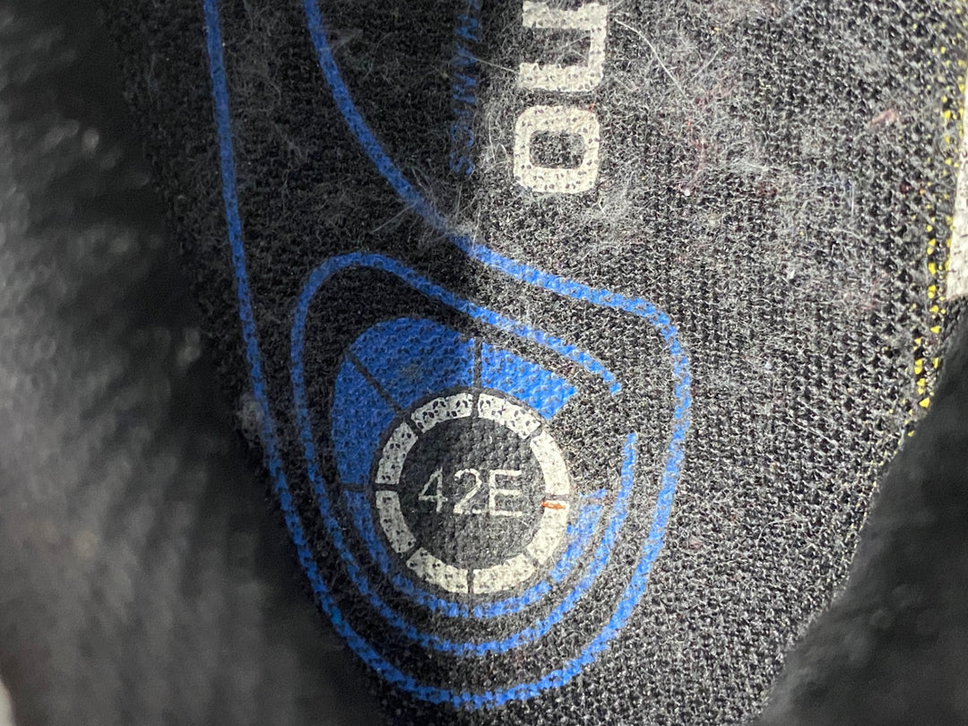 KP335 シマノ SHIMANO RC7 SH-RC700-E W ビンディングシューズ 3穴 EU42E WIDE ※傷