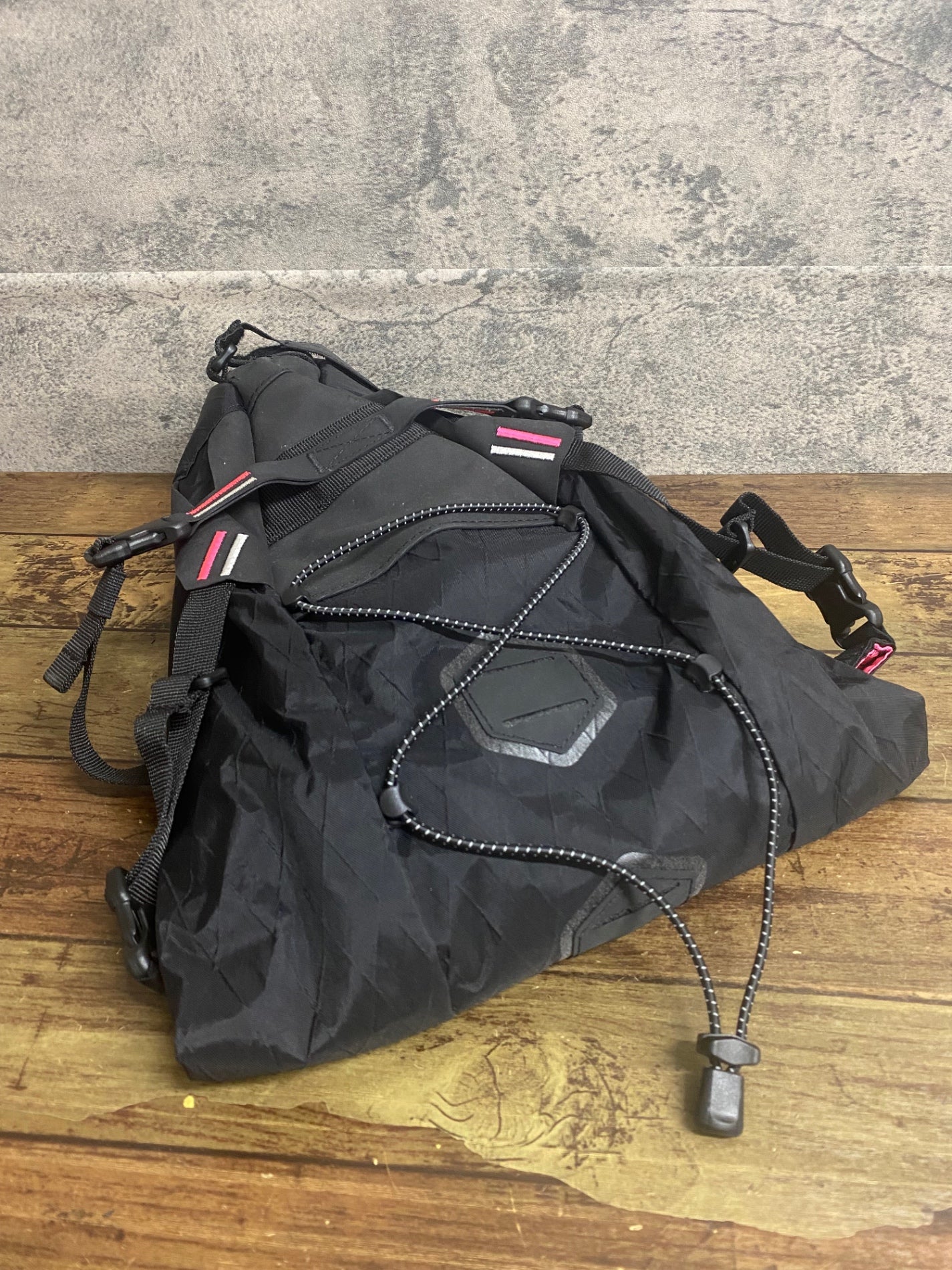 JY148 ラファ Rapha アピデュラ APIDURA サドルバッグ 黒 – BICI AMORE