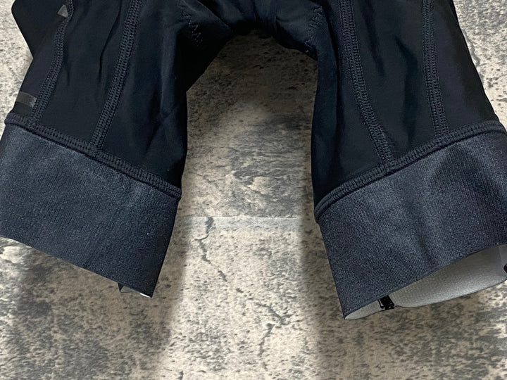 JT100 パールイズミ PEARL iZUMi レーサーパンツ 黒白 S