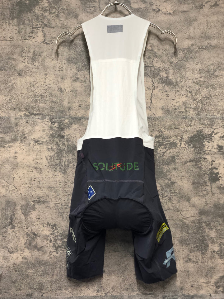 KK152 パスノーマルスタジオ PAS NORMAL STUDIOS Solitude Logo bib ビブショーツ グレー S