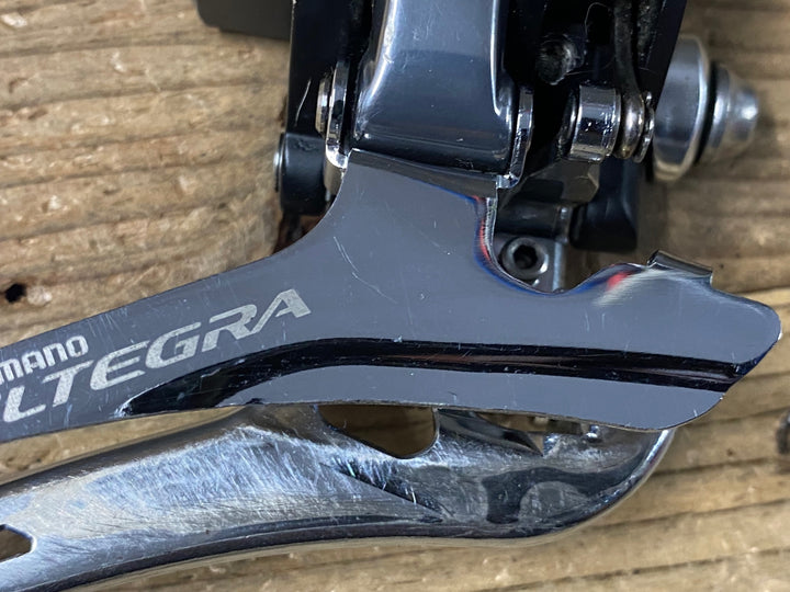JU849 シマノ SHIMANO アルテグラ ULTEGRA FD-6770 フロントディレイラー Di2　※接続確認済