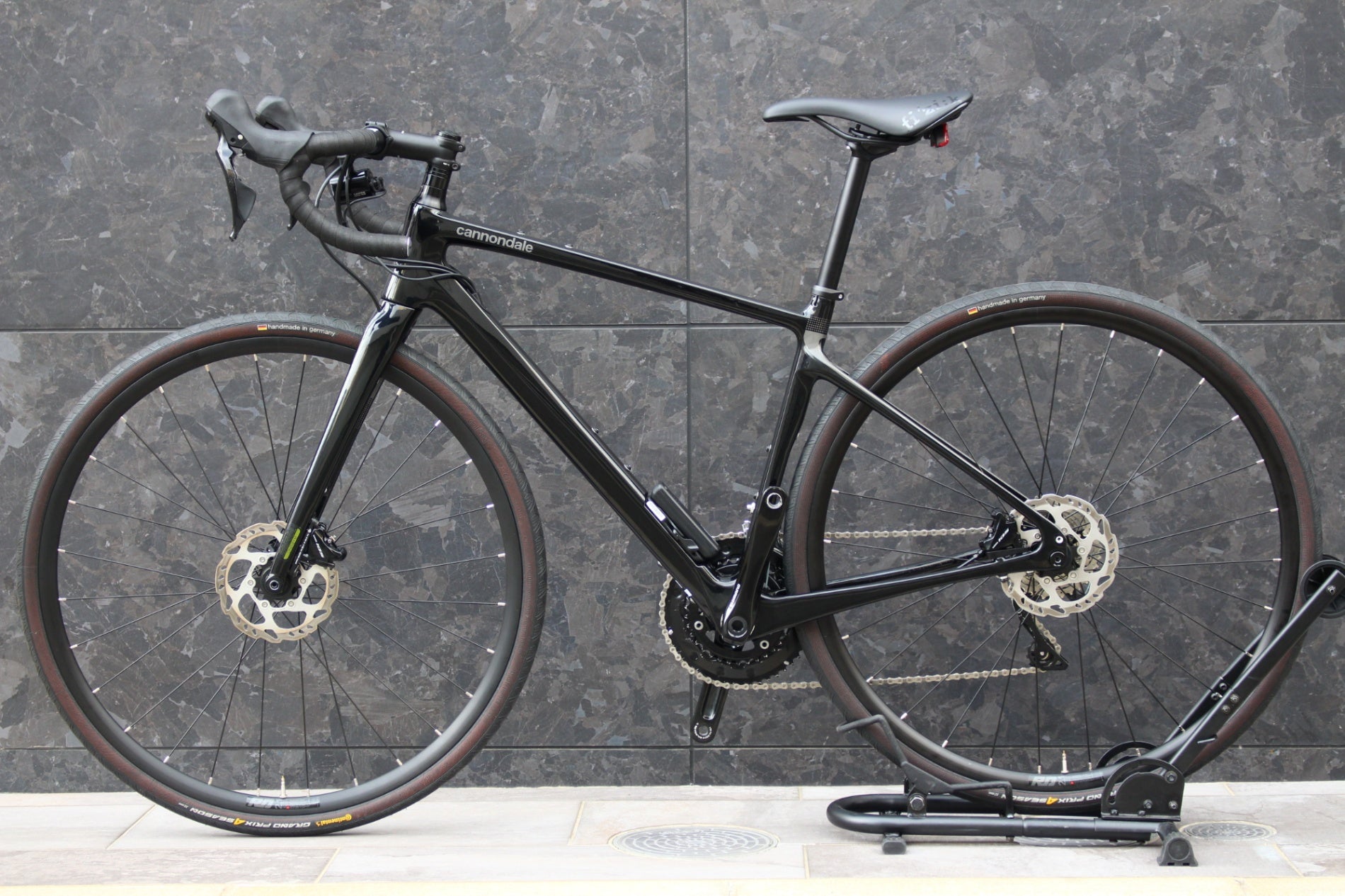 キャノンデール CANNONDALE シナプス SYNAPSE CARBON 3L 2022 51サイズ
