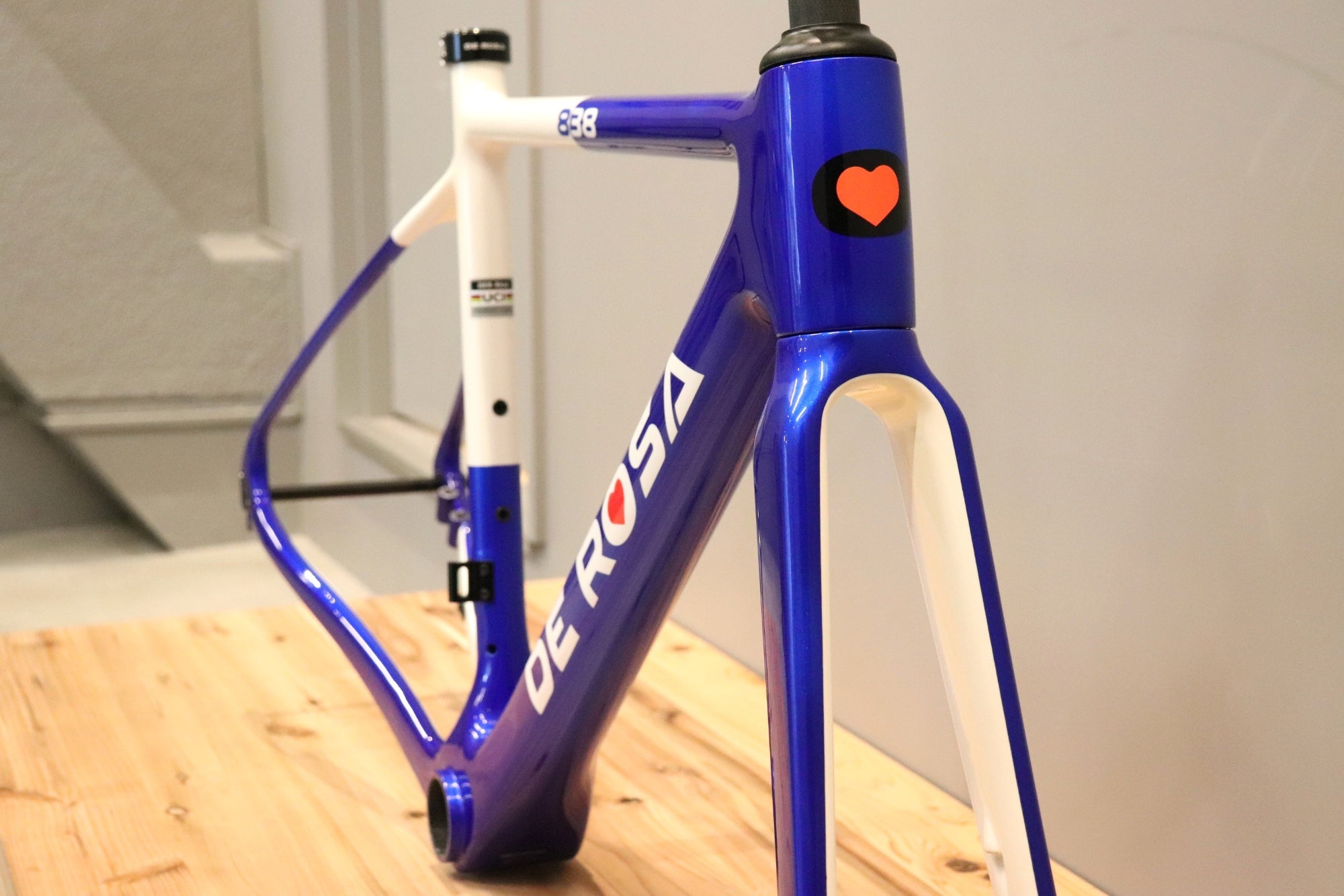 未使用 デローザ DE ROSA R838 DISK 2022モデル 46サイズ カーボン