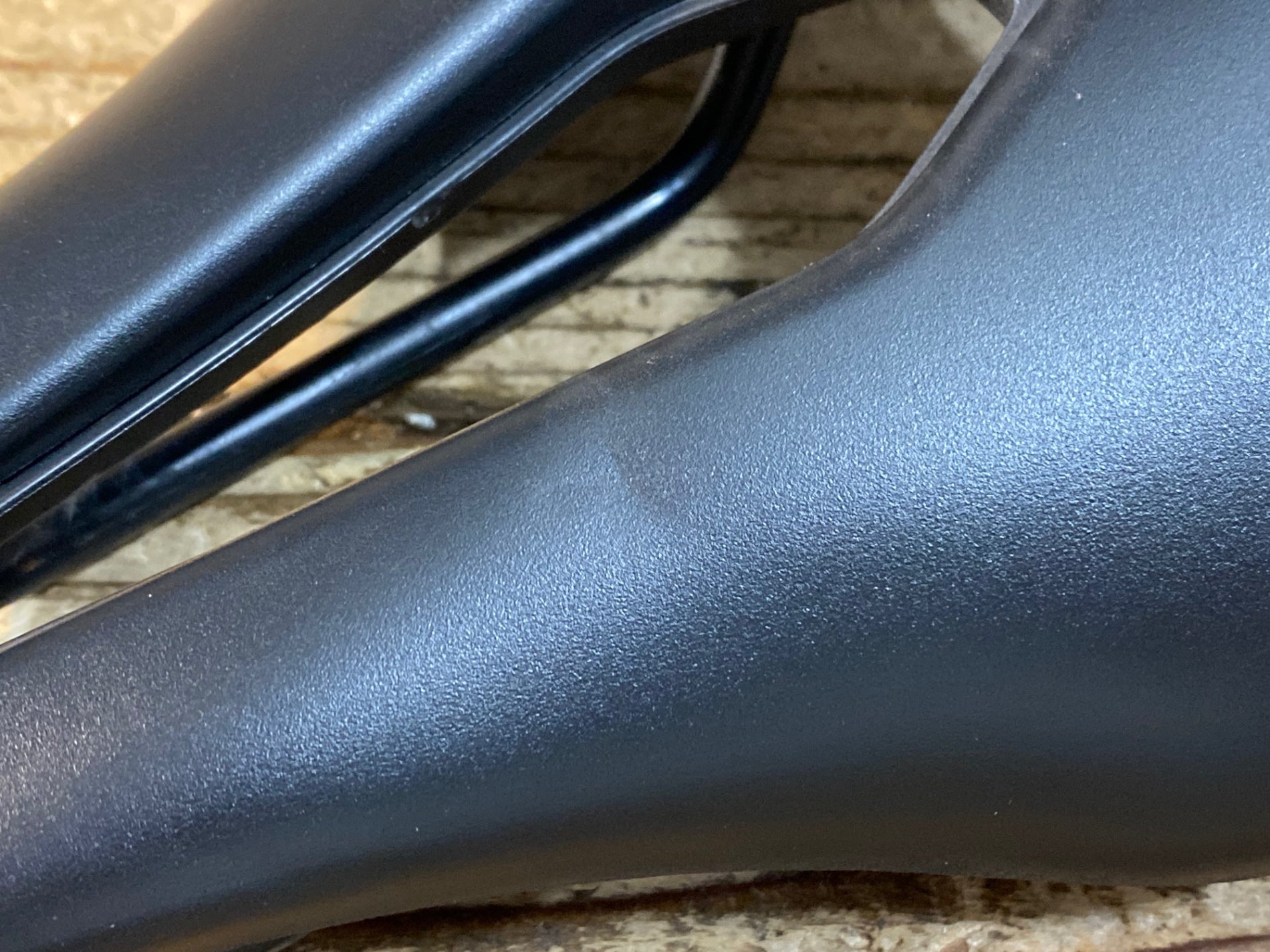 JX262 モスト MOST LYNX サドル 黒 145mm MANGANESEレール – BICI