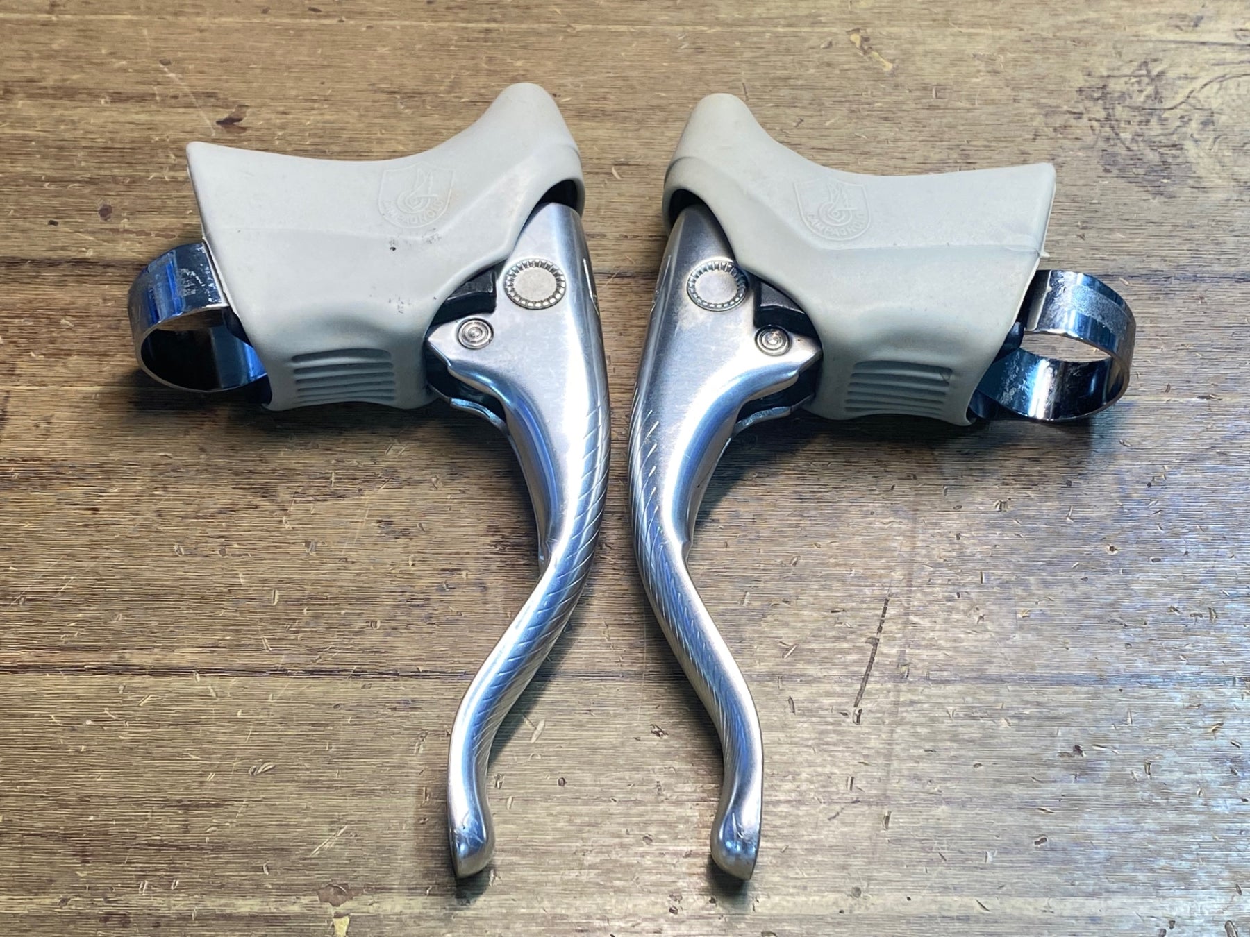 JI606 カンパニョーロ CAMPAGNOLO クローチェダウネ CROCED AUNE