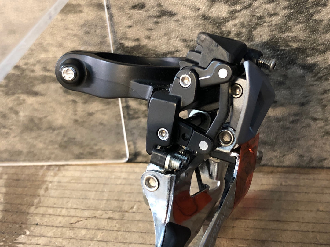 JP017 シマノ SHIMANO 105 FD-R7000 フロントディレイラー バンド Φ31.8 シルバー