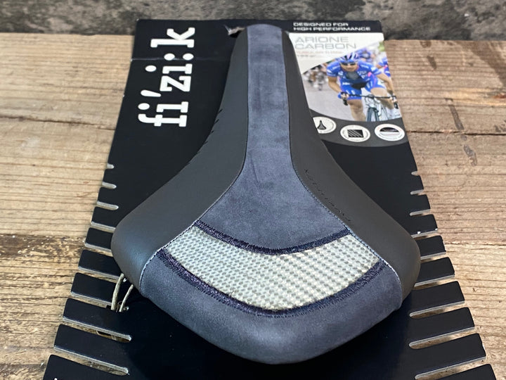 JR322 フィジーク fizik ARIONE CARBON サドル グレー Ti reinforced レール