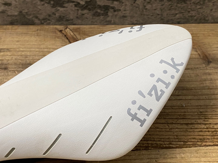 KJ059 フィジーク fizik アリオネ ARIONE R1 サドル 白 カーボンレール
