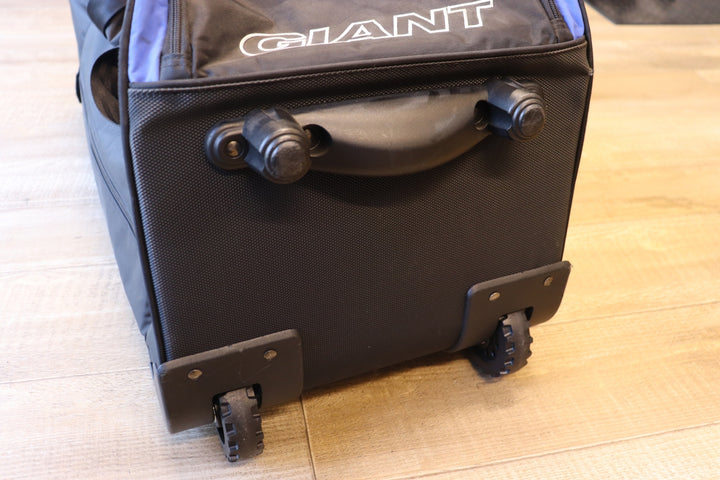 ジャイアント GIANT 遠征用キャリーバッグ 【さいたま浦和店】